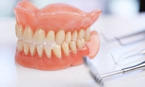 Choosing Between Implants and Removable Dentures