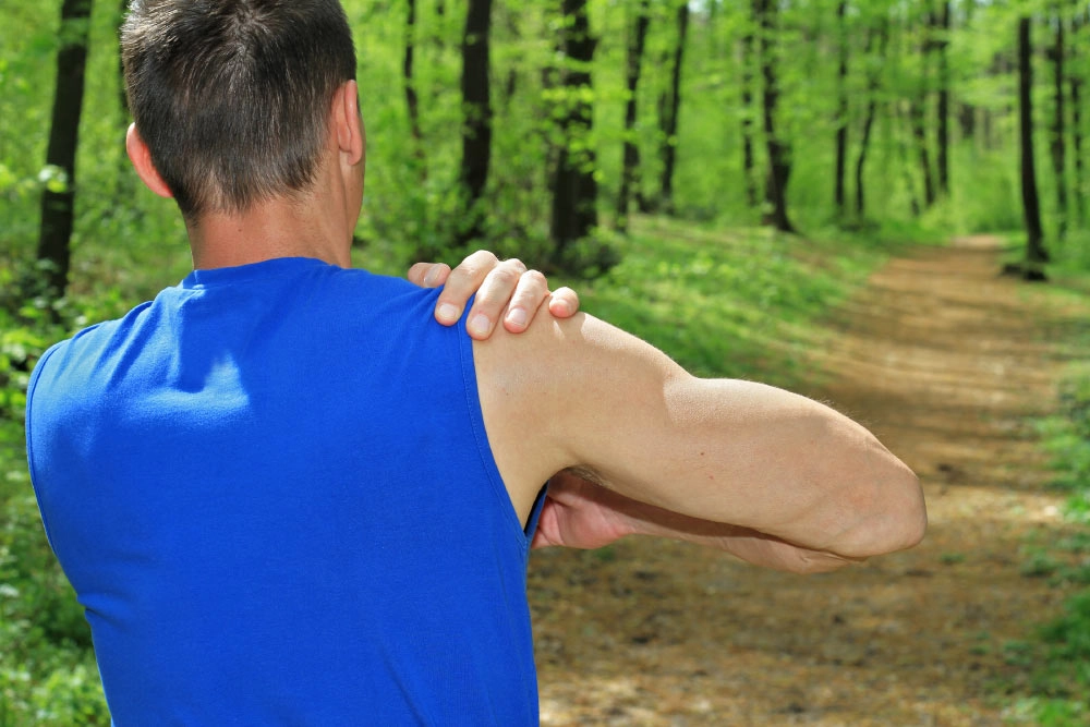 Effective Strategies for Managing Shoulder Pain in Athletes
